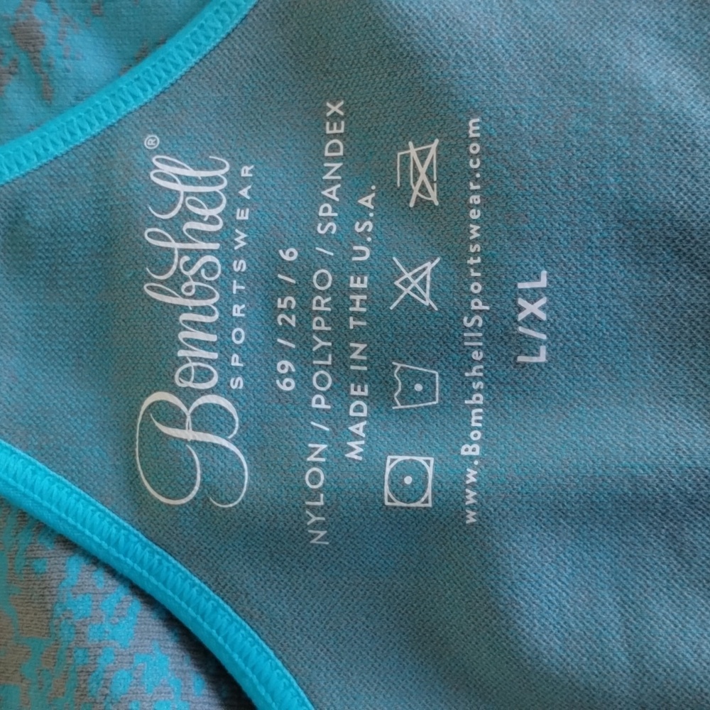 Bombshell NWOT Snakeskin Seamless Blue Grey L/XL - Picture 11 of 13